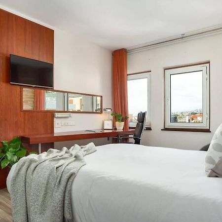 Central Modern City Escape Apartment! Città del Capo Esterno foto